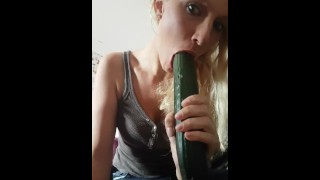 Slopy food blowjob by lucylou