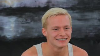 Teenie Bopper From Gaycastings Gets His Asshole Squeezed