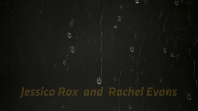 VIPissy - Jessica Rox and her piss loving girlfriend - Jessica Rox, Leony Aprill