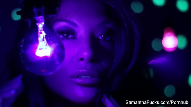 Samantha Saint black light lesbian fun - Samantha Saint