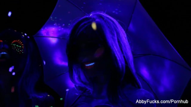 Abigail Mac Black Light Lesbians - Abigail Mac