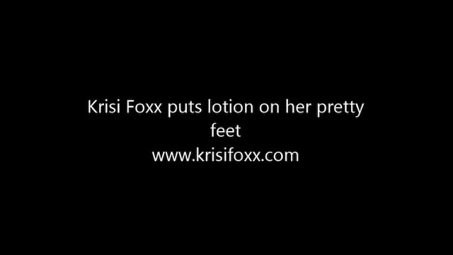 Krisi Foxx foot massage 18