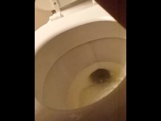 Baby watch my wet pussy pee and leak for you!!