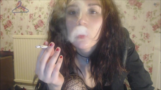 grunge;striptease;music;solo;fingering;pussy;babe;webcam;smoking;exclusive;verified;amateurs;solo;female
