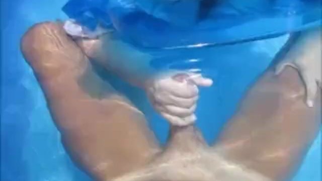 Underwater Handjob - UNDERWATER SEX IN POOL ON HOLIDAY - HUGE UNDERWATER CUMSHOT - Porno Video,  with Filtered (2) video selection | PornoGO.TV