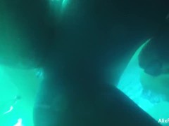 Alix Lynx' Underwater 