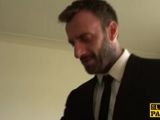 English_mature subs cunt fingered by_maledom