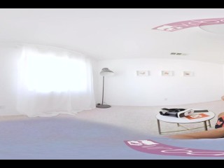 VR PORN-WIFE CAUGHT HER MAN WITH HES PANTS DOWN (360 VR)