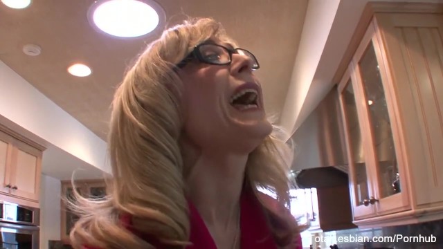 Busty MILF Nina gives her stepdaughter a going away present - Nina Hartley, Victoria Voss