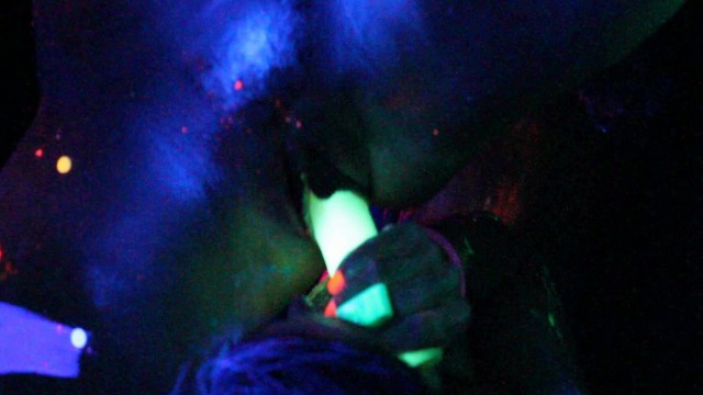 Abigail Mac and Ava Adams Blacklight Sex Party - Abigail Mac, Ava Addams