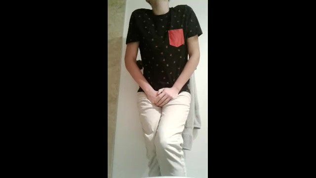 Pee desperation accidents - Desperate guy pissing his pants