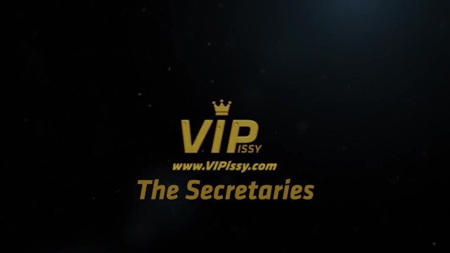 Vipissy - The Secretaries - Amy Pink