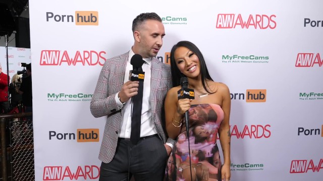 Pornhub on the Red Carpet with Asa Akira and Keiran Lee ...