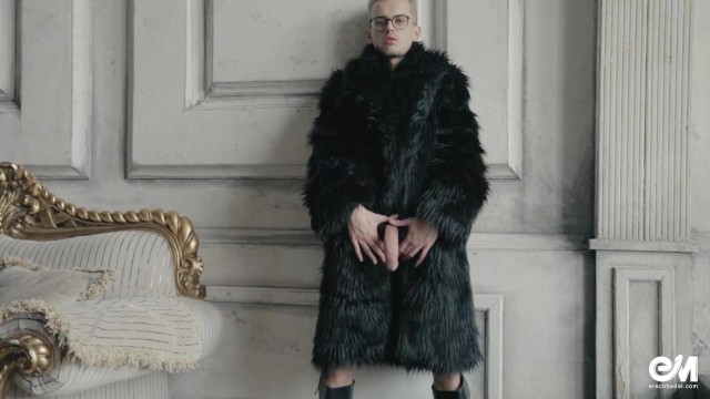 640px x 360px - Blond twink boy nude in fur coat shows his long uncut cock