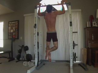 fit guy Dani working out in his underwear for favorite subscribers