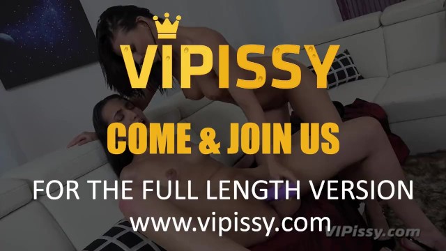 Vipissy - Time For A Shower - Pissing Lesbians - Vicky Love
