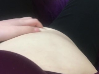 Chubby_piggy talks about her tight pants