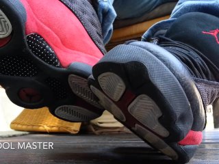 Shoeplay With Jordan 13 - Part 1/2