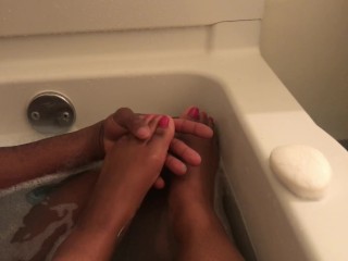 Ebony footplay with Alpha_while taking a bath.