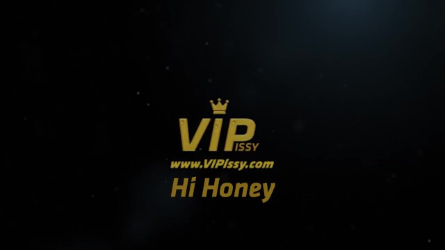 Vipissy - Hi Honey - Pissing Lesbians - Amy Pink, Vanessa Hell