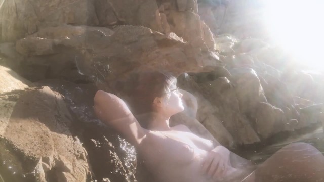 heidiv nude at the hot springs, public teasing - Heidiv