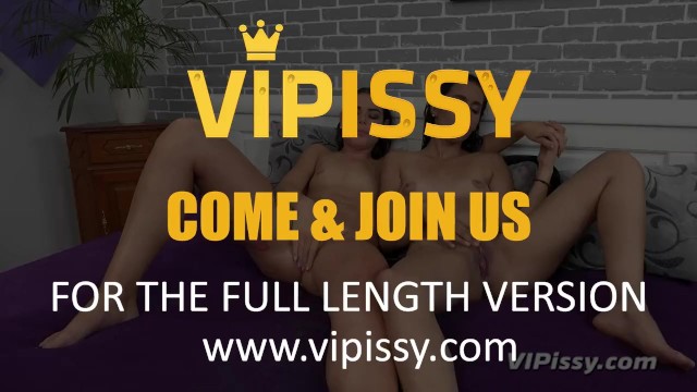 Vipissy - Messy golden showers and dildo play for hotties - Jessica Bell