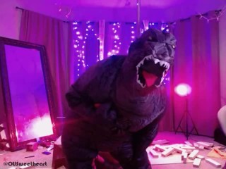 Summer Hart is the Worst Cam Girl Ever- Sexy Godzilla Stomp Show