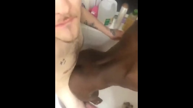 White Boy On Black Girl - White Boy Fucks Black Girl in Shower - Pornhub.com