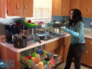 Sexy Housewife GetsSudsy- MILF_Washing Dishes in Rubber Gloves_Flashes