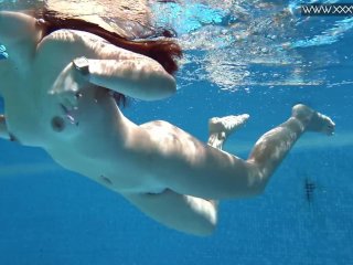 Diana Rius With Hot Bouncing Tits In The Pool