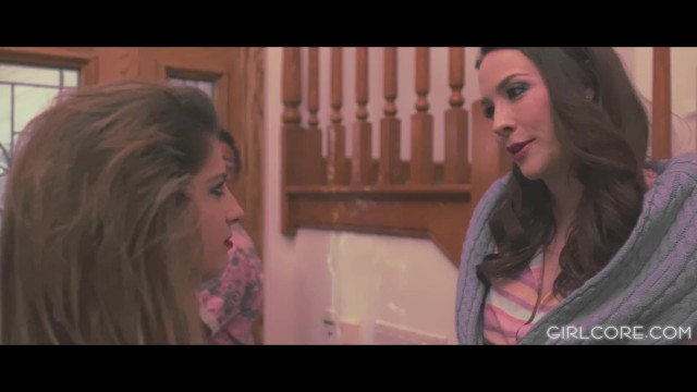 GIRLCORE Lesbians Seduced by Kristen Scott - Jenna Sativa, Kristen Scott, Shyla Jennings