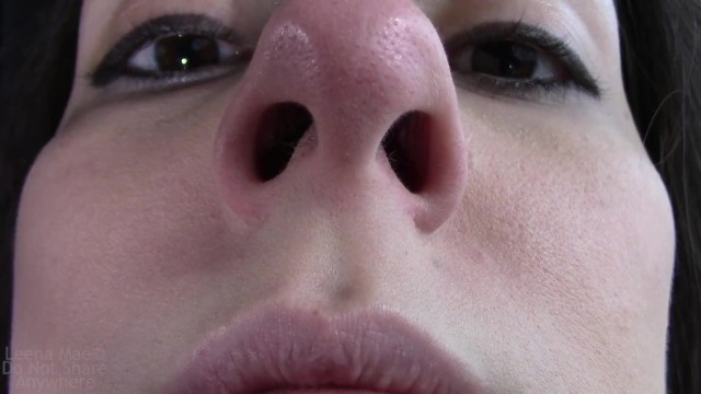 Wiggly Nose 7