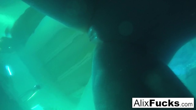 Underwater lesbian fun with Alix and Jenna - Alix Lynx