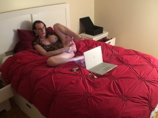 Behind The Scenes First Orgasm On Cam With Huge New Tits! +Toys & Cum Eat!