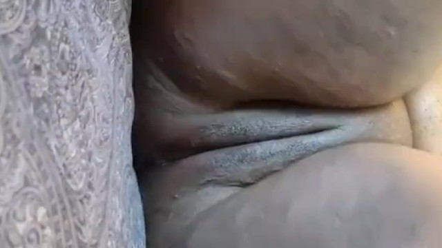 Chubby Indian Slut Fingers Herself On Camera While Her Pussy Leaks 18