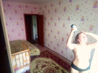 Watching a naked mother blow_dry her hair - MyNakedStepmother