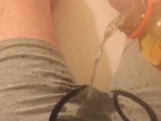 Master pouring piss on_his hard cock