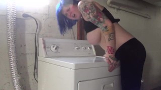 Humpfucks Her Dryer Laundry Slave