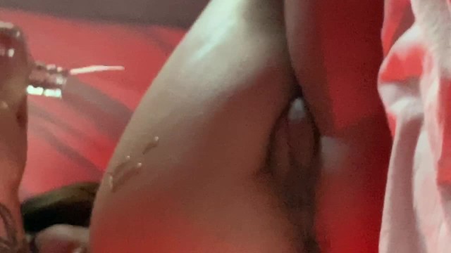 Gabriella Gunns Slippery & Wet! Body Oil & Toys! Smoking Hot Tease Video! 13