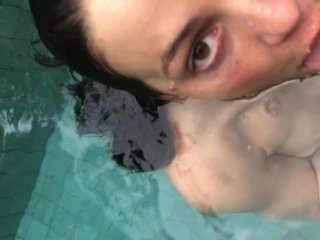 IWelcomed Him To_Paradise With A_Blowjob In The Pool