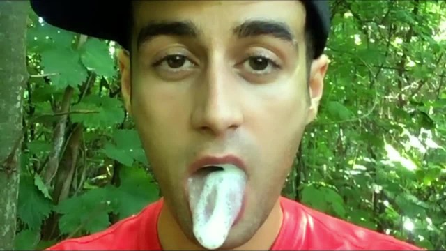 Gay teen vids - Skater boy swallows 3 strangers loads and makes cumfoam - solo hard vid