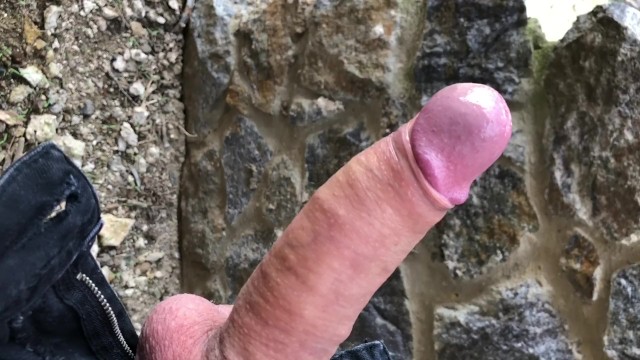 640px x 360px - Quickly OUTDOOR & Hot Stud Wanking HIS BIG DICK / HUGE LOAD / Monster Cock  - Pornhub.com
