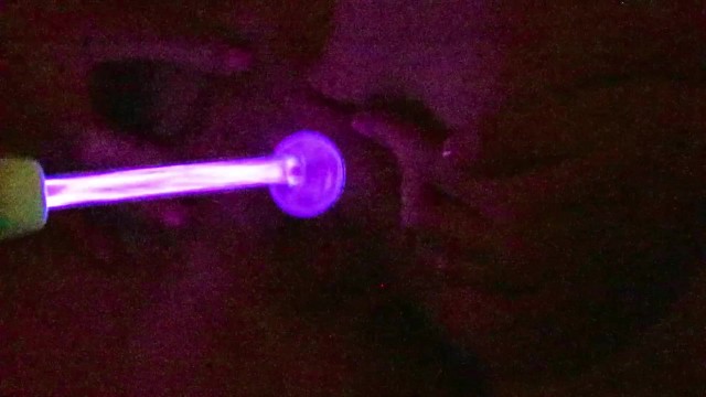Neon Wand Zaps Electroplay 45