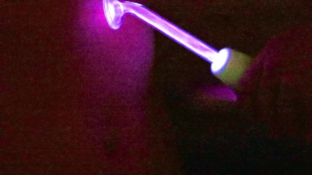 Neon Wand Zaps Electroplay 3