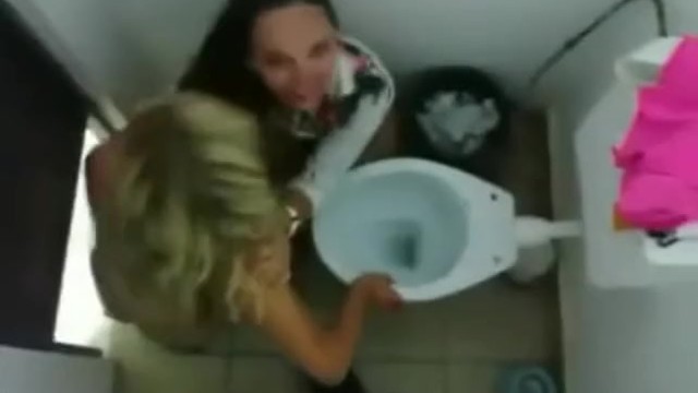 2 teen finger pussy in public bathroom