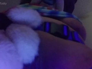Sabertooth Girl Showing Off Her Pussy In Blacklight