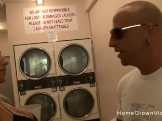 Bustyblonde slut picked_up at laundromat and fucked