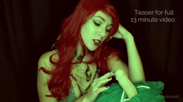 Sexy poison ivy batman gallery - Poison ivy cosplay joi