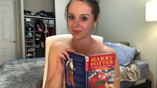 Uncle harry fucks - Hysterically reading harry potter while sitting on a vibrator