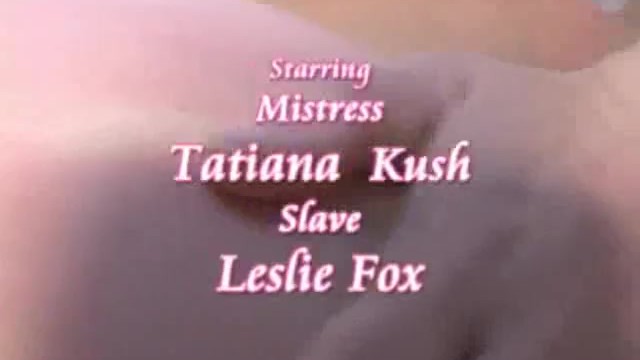 Lesbian Ass Licking 2 lesbians face sitting smothering pussy worship sex - Leslie Fox, Tatiana Kush